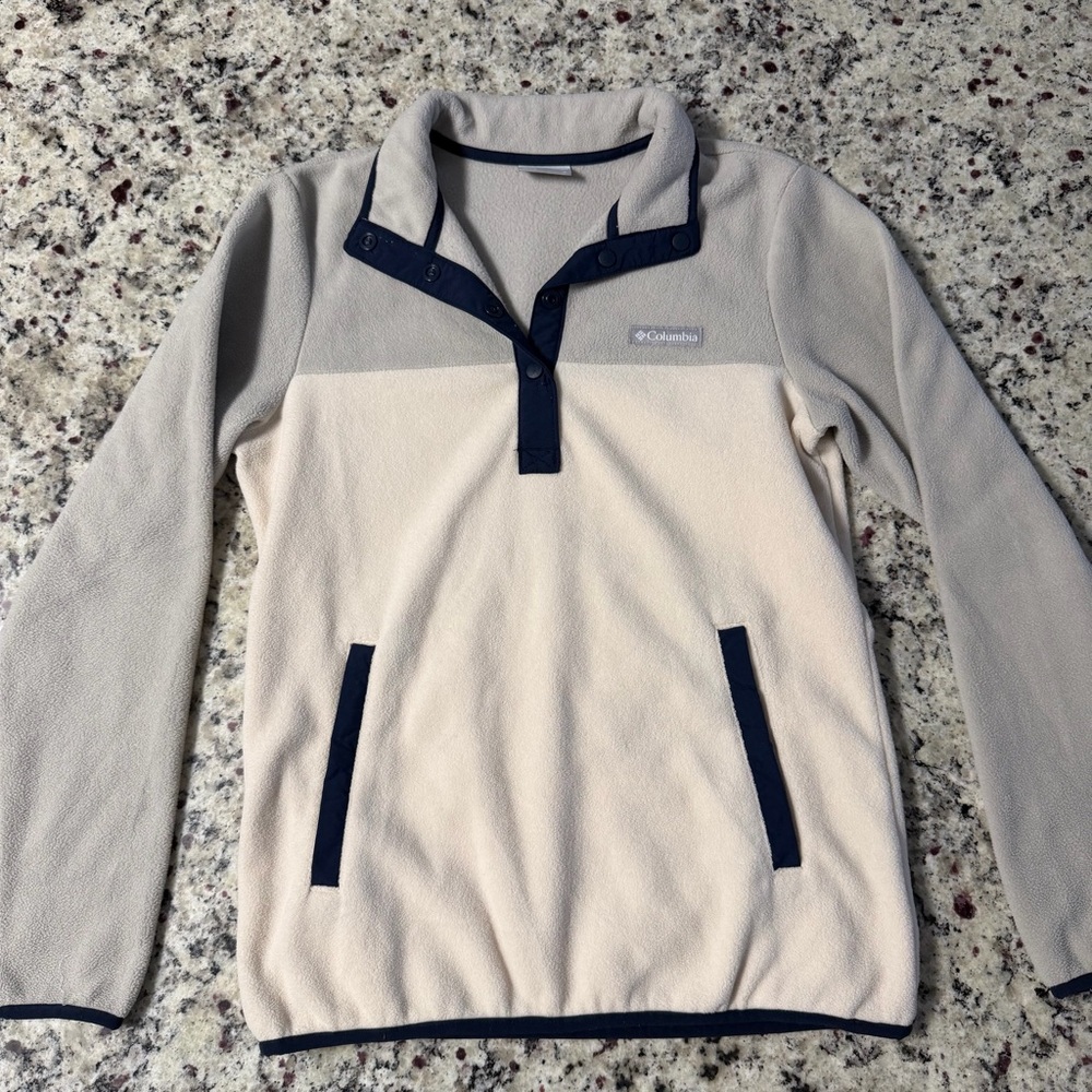 Columbia, Fleece Pullover, Snap Pocket, Thick, kangaroo-style front pockets | S
